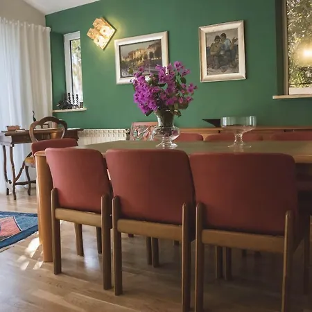 Luxury Jasmin Gæstehus 5*
